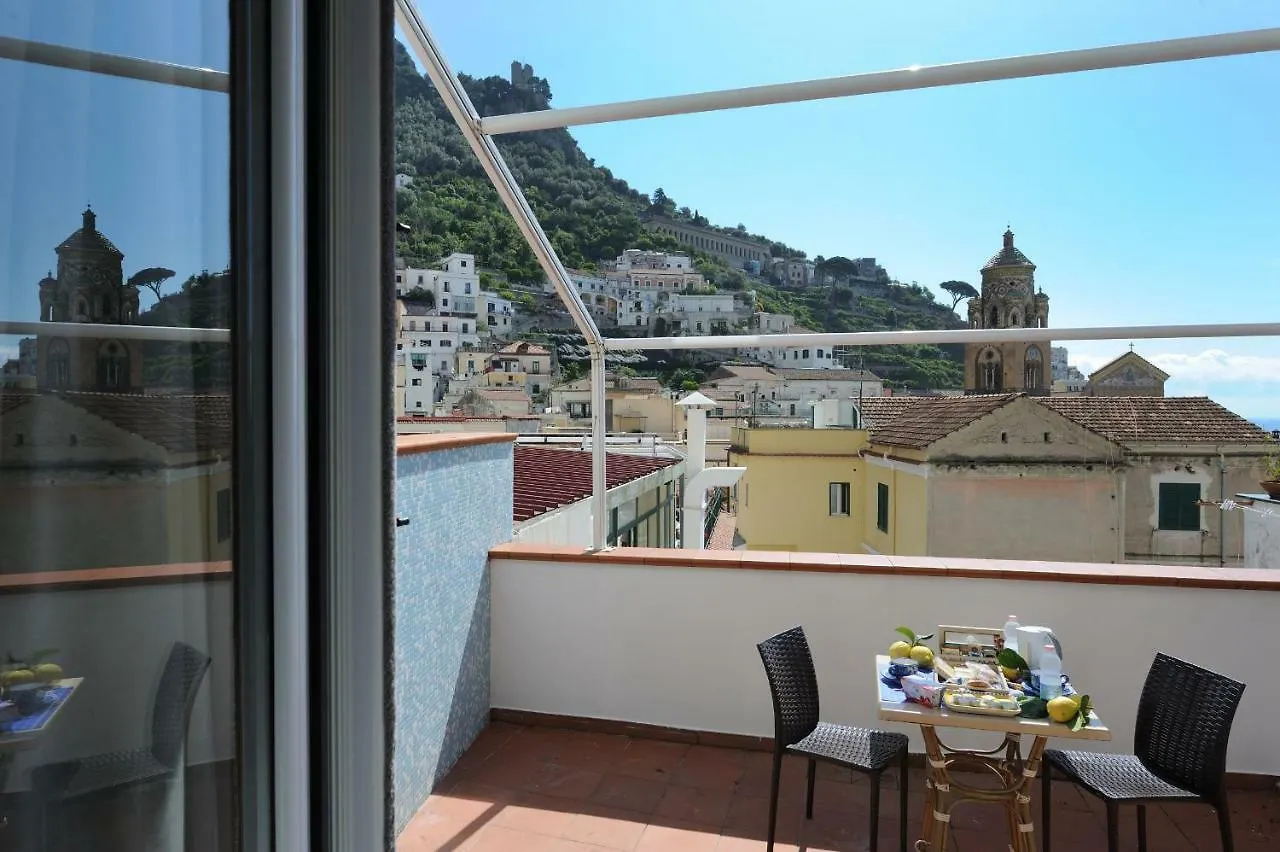 Beautiful Lights Guest House Amalfi 2*,  Itália